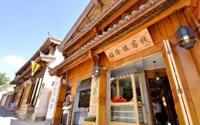 Lijiang Meilong Town Inn