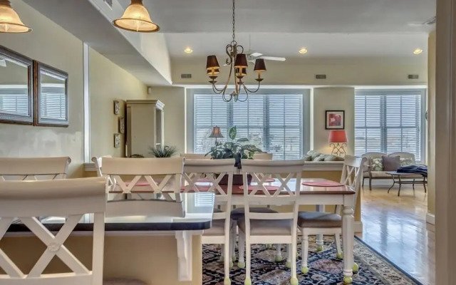 Hemingways by the Sea Condo Rentals