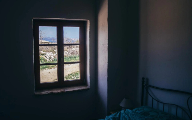 Mala Villa- heated pool since April 10th