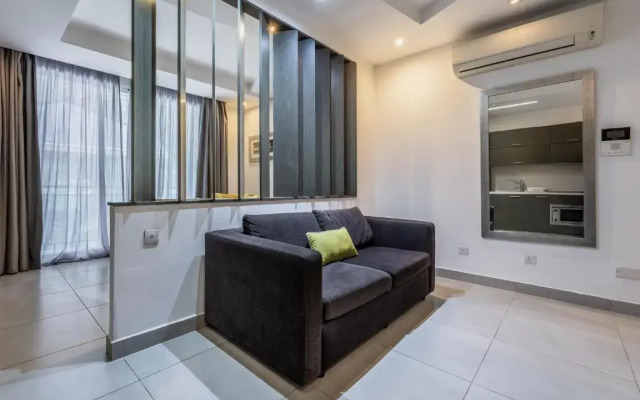 Jules Suites