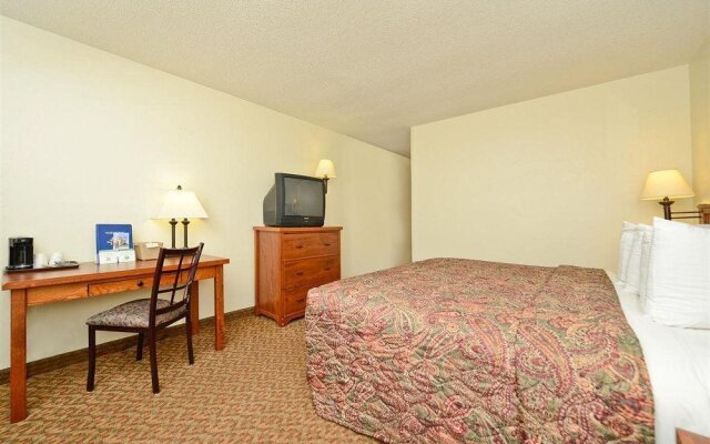 Americas Best Value Inn & Suites - Overland Park/Kansas City - Closed