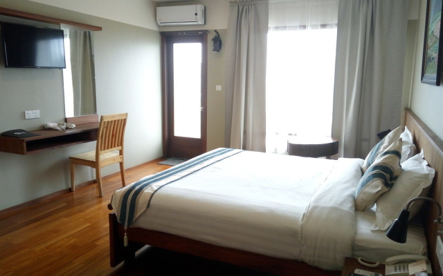 360 Kalaw Hotel