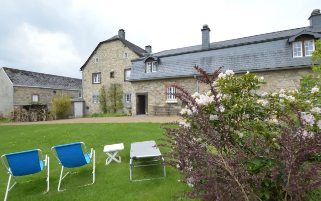 Medieval Farmhouse With Private Garden