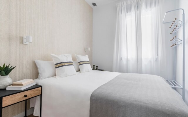 Maderas Apartments by Olala Homes