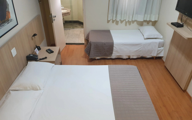 Via Contorno Hotel