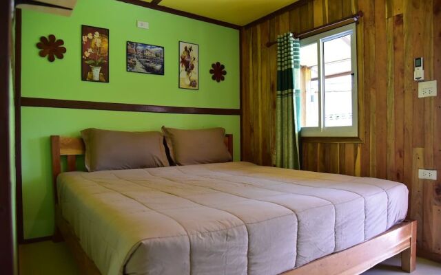 Best Friends Hotel & Hostel