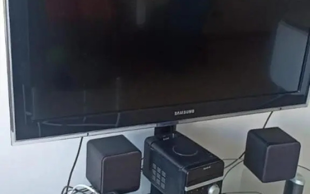 CONDOMINIO GRAN MARINA 2D 2B piscina 5p 604