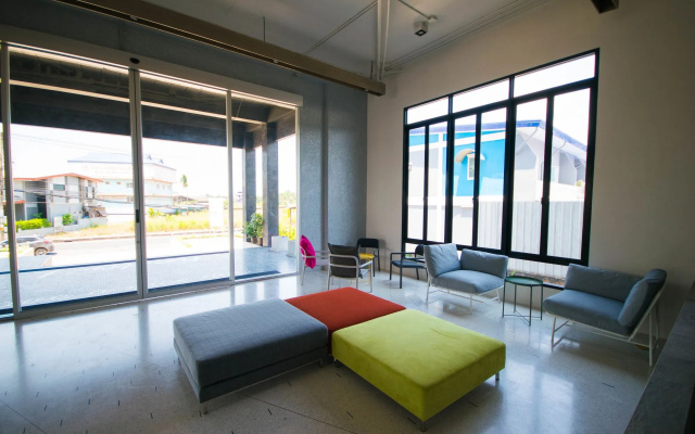 Comet Hotel Suratthani