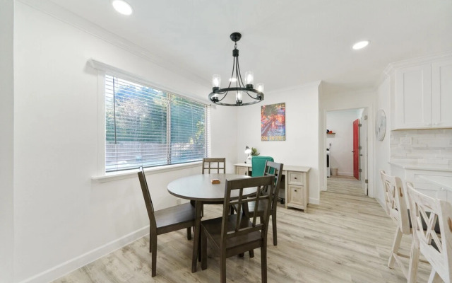 The Oak Loft