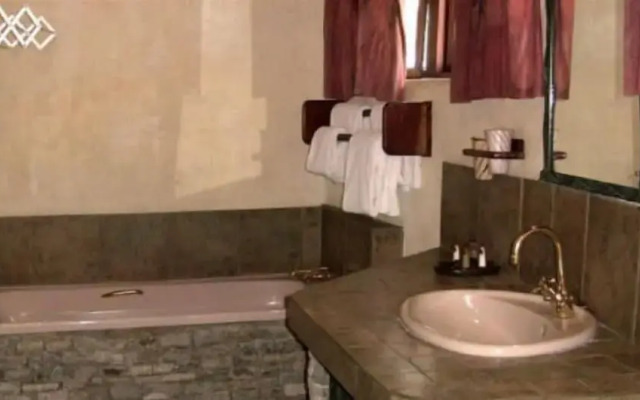 Lodge at the Ancient City