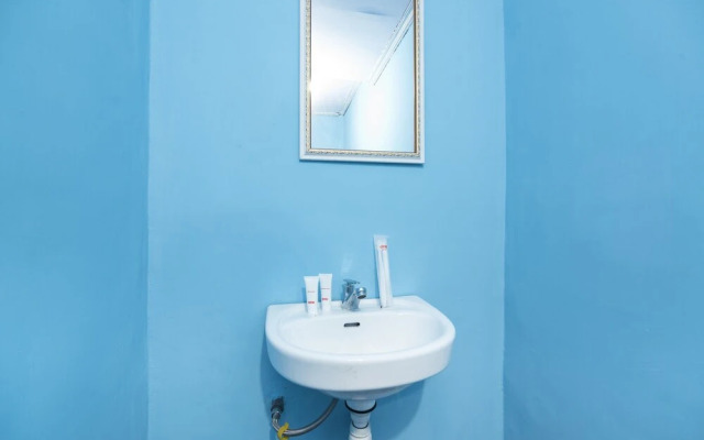 Intan Bromo Homestay by OYO Rooms