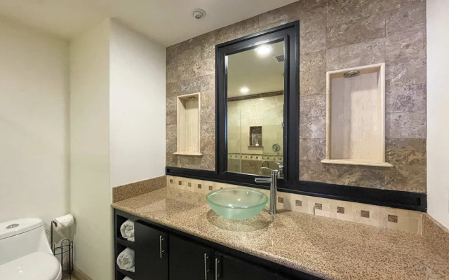 Unwind in a Modern Condo With Stunning View