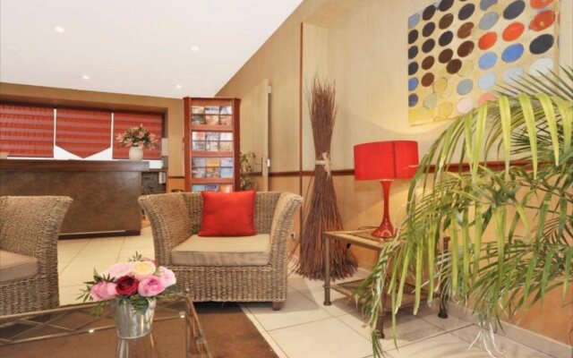 Hotel Carladez Cambronne