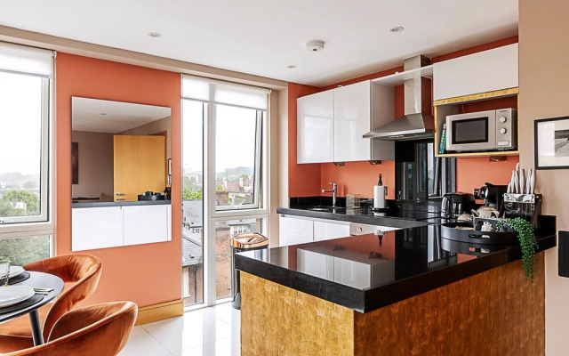 Convenient Euston London Apartment