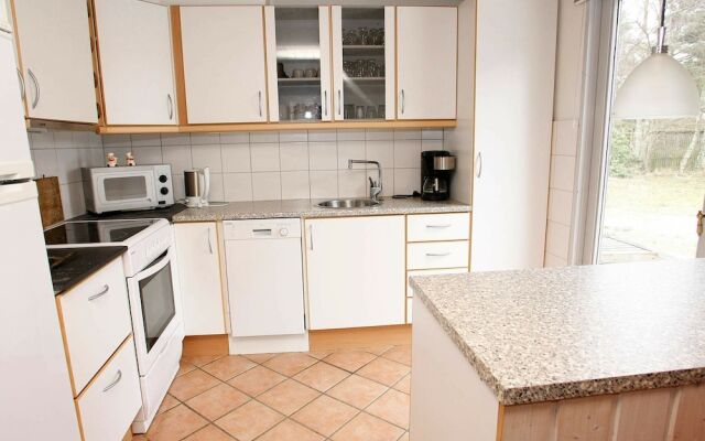 Modern Holiday Home With Indoor Whirlpool at Hals Jutland