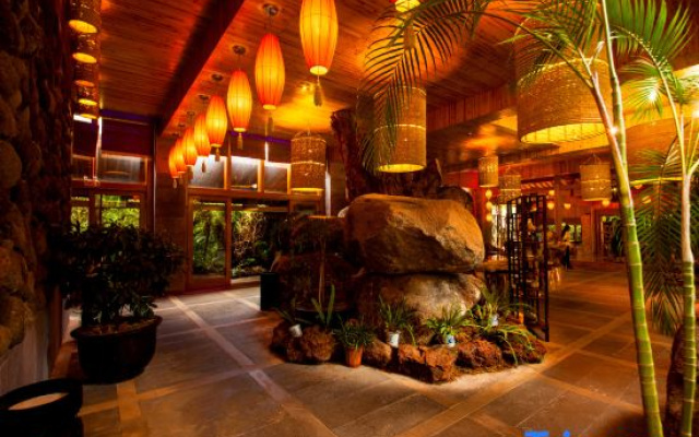 Rehai Hot Spring Resort · Yangshengge