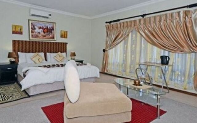Randburg Cottages & Conferencing