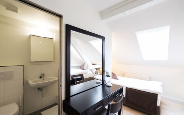 Langstars Backpackers