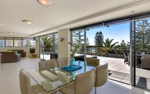 Coast Luxury Apartment 17