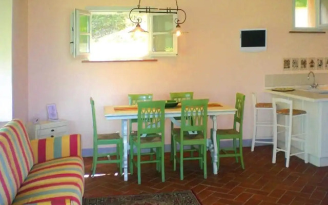 Apartment in Tuscany With Pool & Golf Access