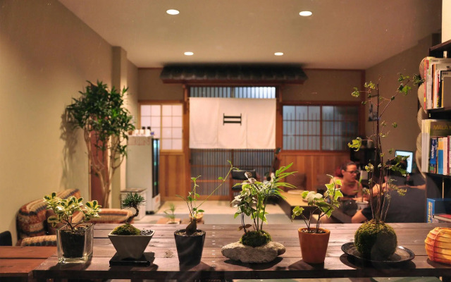 SUZUKI GUESTHOUSE - Hostel