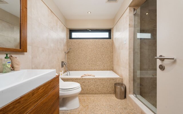 Modern Luxury Furnished, Surrounding St-Lawrence River View, Tranquil