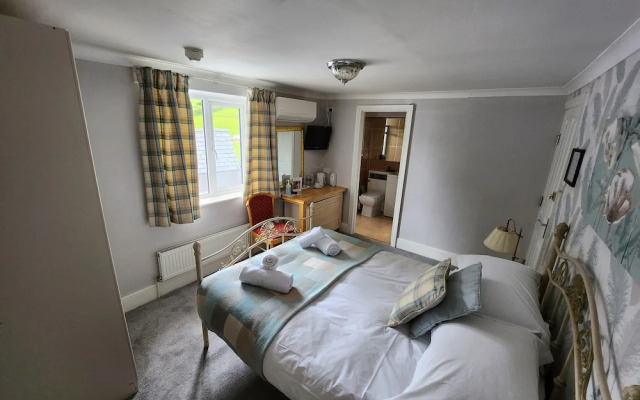 OYO Lavender House Hotel