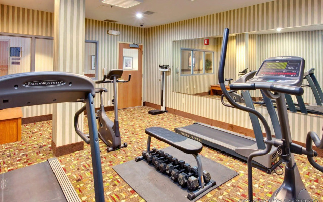 Holiday Inn Express Hotel & Suites Southfield - Detroit