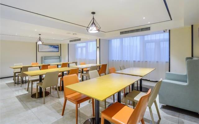 City Comfort Inn Guiyang Municipal Government Chengxin Road Subway Station