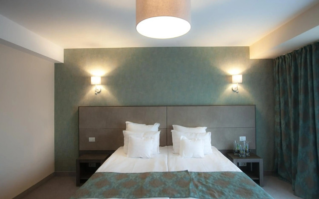 Victoria Bulevard Hotel