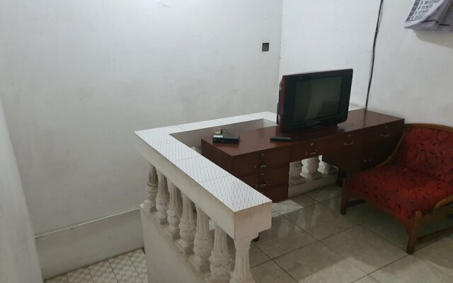 SPOT ON 93681 Qodri Homestay Syariah