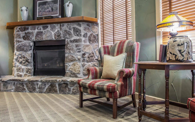 Comfort Inn & Suites Macon