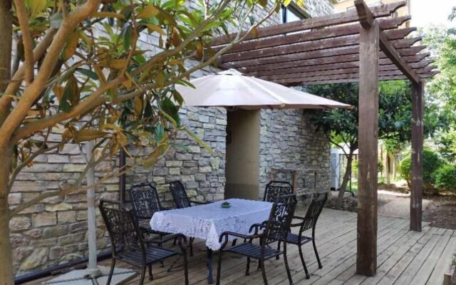 QiuLin Villa
