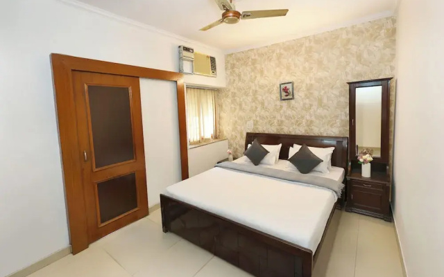 Amber Crest by Redolive10min ~airportdelhi2bhk
