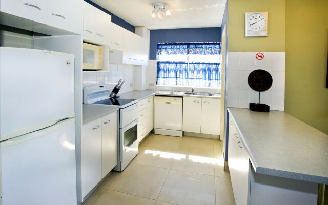 Tradewinds Apartments