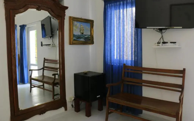 Cala Cavone Guest House