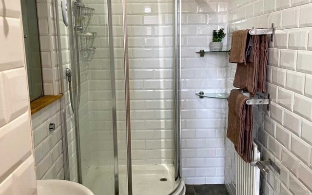 Contemporary 2 Bedroom Flat in Glasgow City Centre