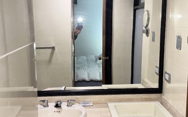Departamento Amoblado Lloyd Apartment 94