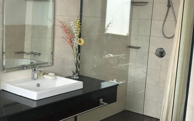 Syphon Hotel & Apartment
