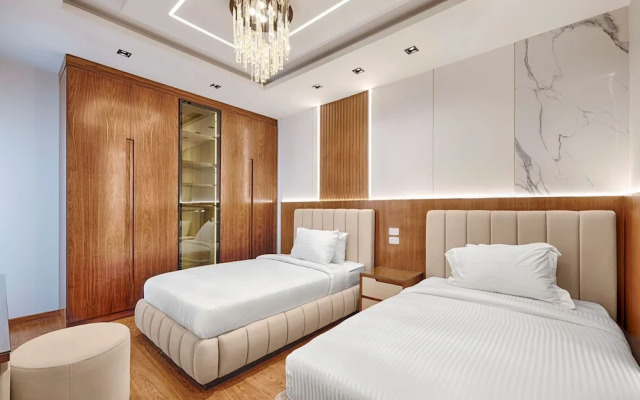 Vesta - Luxury Villa - 3BR - CFC I