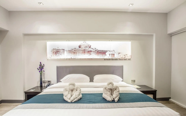 Nouvo City Hotel