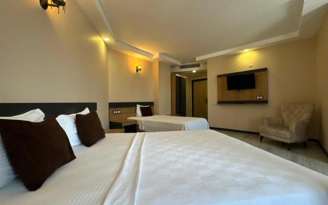 Korkmaz Otel