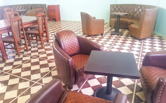 Masailand Safari & Lodge