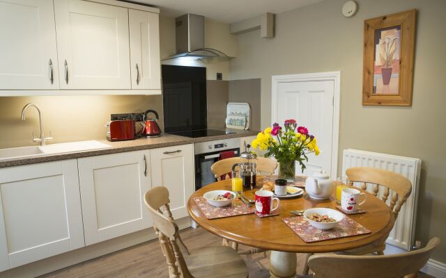 Bramwood Cottages