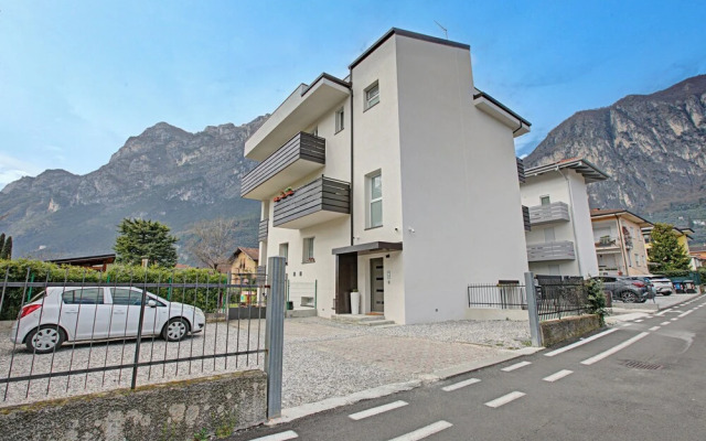 Thomas's House