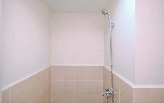 Comfort Stay 2BR at Podomoro Golf View Apartment