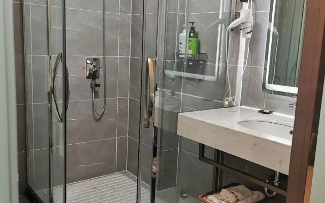 Kington Hotel Kunming