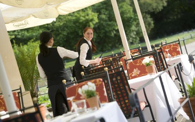 Schloss Hotel Dresden-Pillnitz