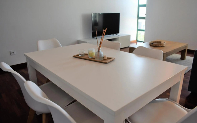 Madeira, 3 bedroom apartment with ocean views in Funchal