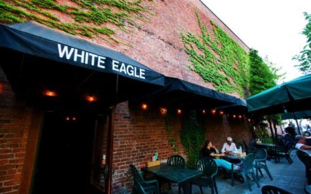 McMenamins White Eagle